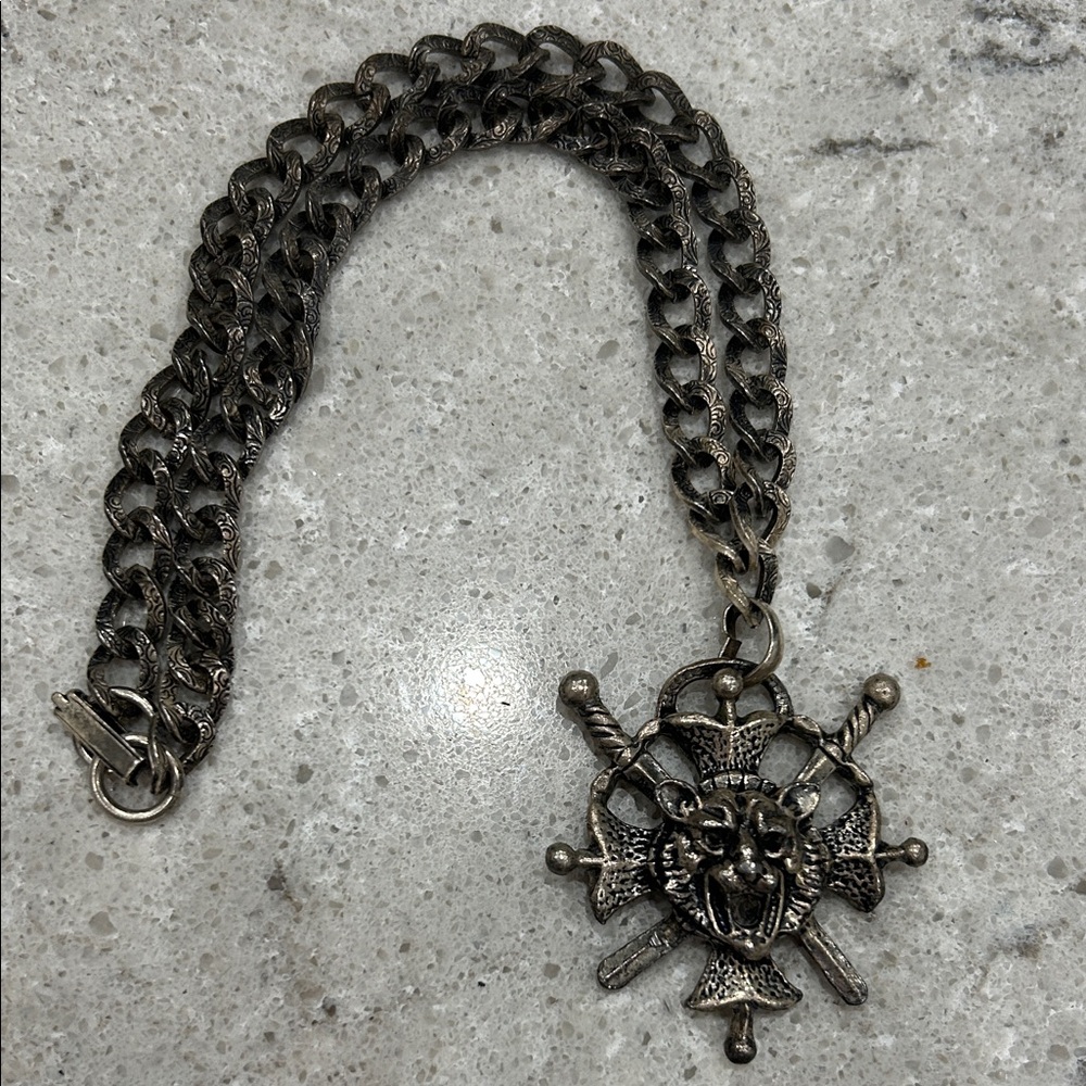 Pendant Necklace